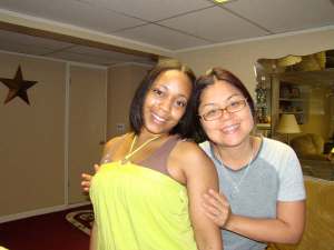 義理妹ナディーンと